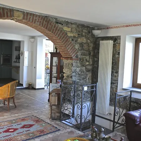 Casa Della Cornice La Spezia